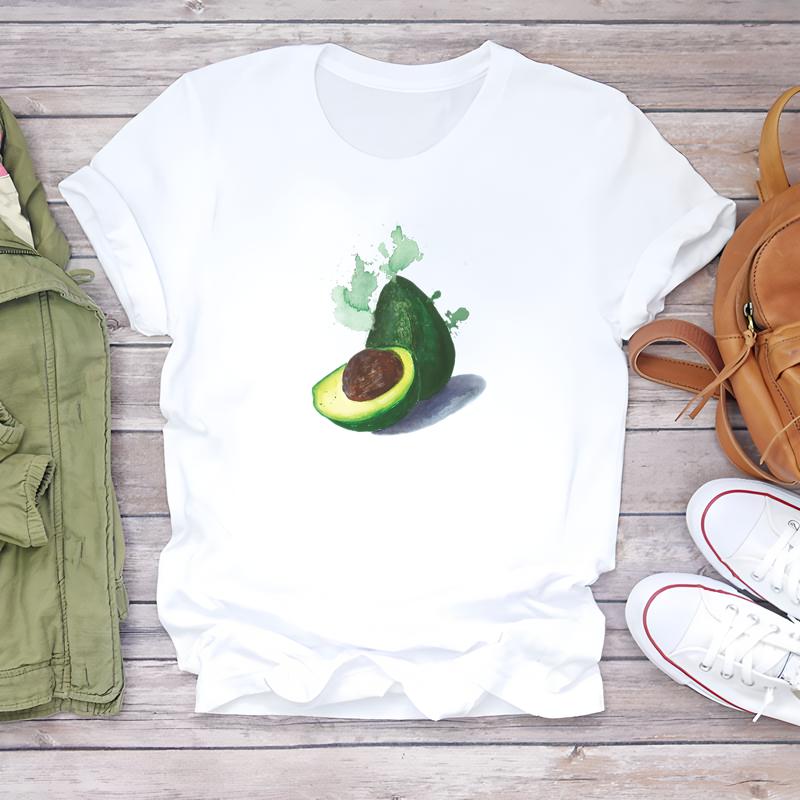 Cute and trendy women's short-sleeve T-shirt, perfect for summer daily fashion.