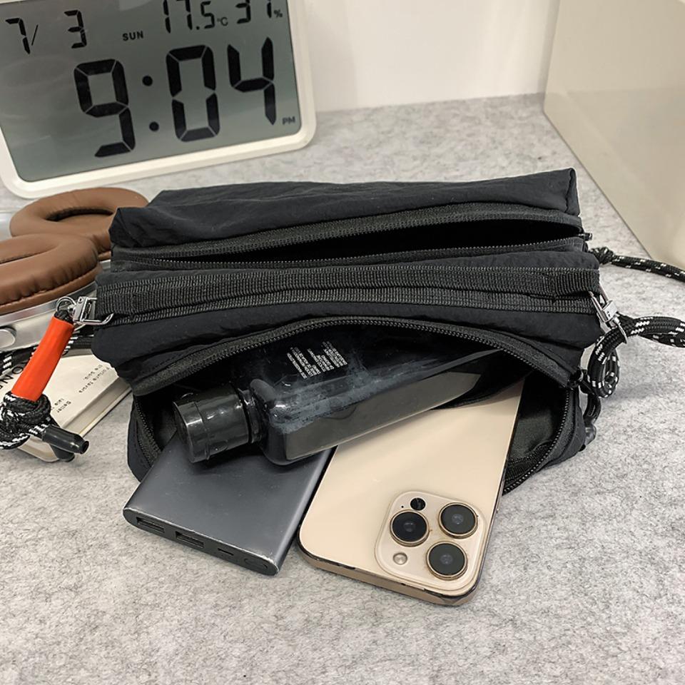 Unisex sportovní taška přes rameno Velkokapacitní taška přes rameno pro muže ženy, Odolný nylonový turistický cestovní batoh