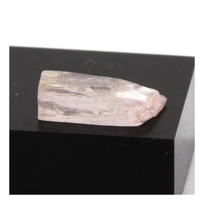 Pierres et Minéraux. Kunzite. 3.26 ct. Konar Province, Afghanistan.