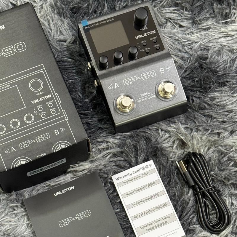 Pedaliera Multi-Effetti per Chitarra Elettrica Valeton GP-50: Simulatore di Amplificatore, Scheda Audio, Batteria Elettronica, Pedaliera.