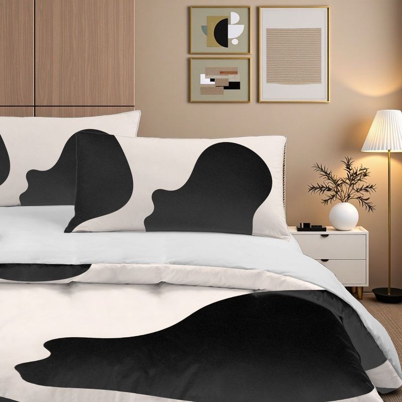 3Pcs Bedding Pillowcase Duvet Set Cow Spot Pattern 2D Digital Printing For Bedroom Hotel Dorm Decoration