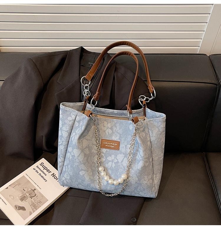 

Сумки Женские 2025 Новая Большая Вместимость Модная Универсальная Сумка Через Плечо Премиальное Ощущение Нишевая Простая Сумка-Тоут для Поездок синий