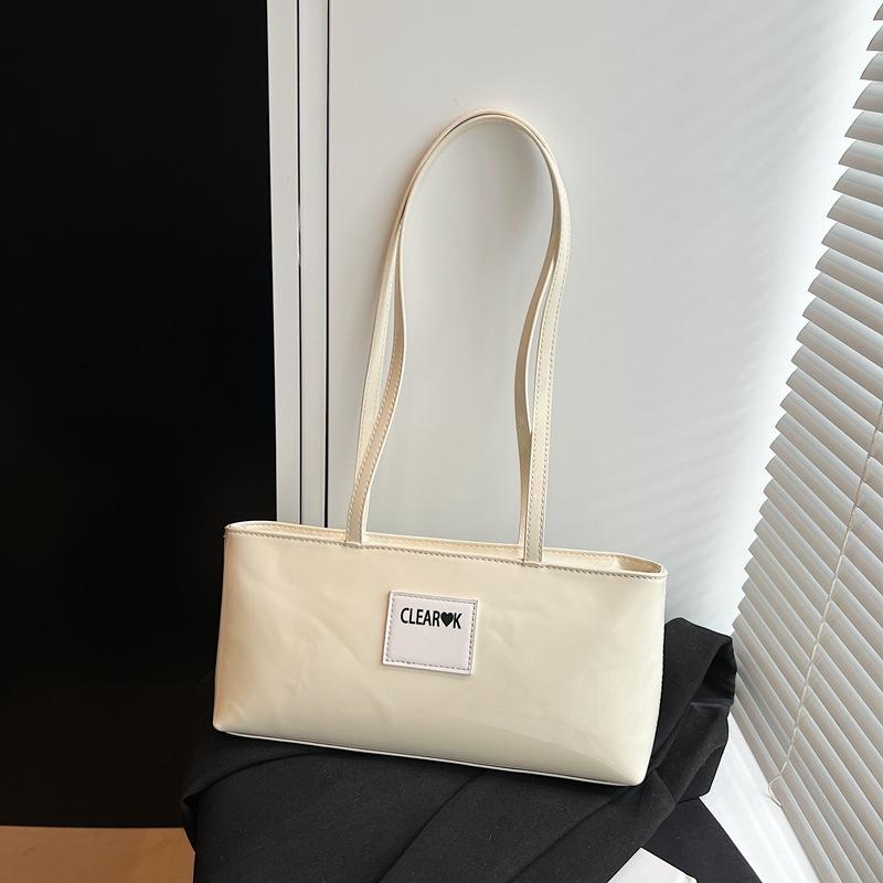 Super fire Maillard casual shoulder armpit bag women's 2025 summer new versatile fashion shoulder bucket bag