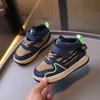 Kindersportschuhe 2025 Frühling und Herbst Neu Jungen High-Top Basketballschuhe Mädchen Baby Klettverschluss Schuhe College Stil Board Schuhe