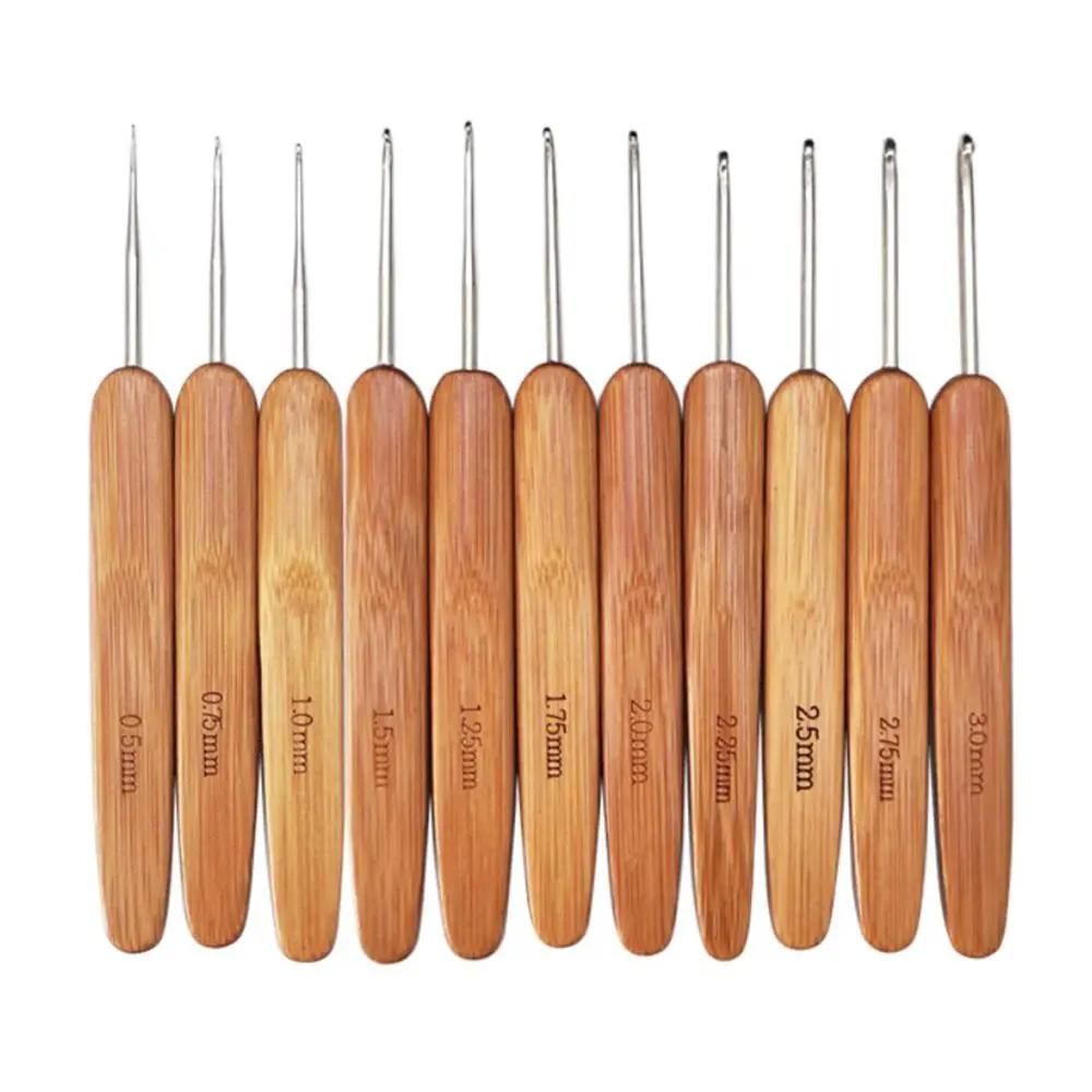 Crochet Hooks Ergonomic Crochet Bamboo Wooden Handle Crochet Hook Weave Yarn Craft DIY Sewing Tools for Fine Work Thin Yarn Lace