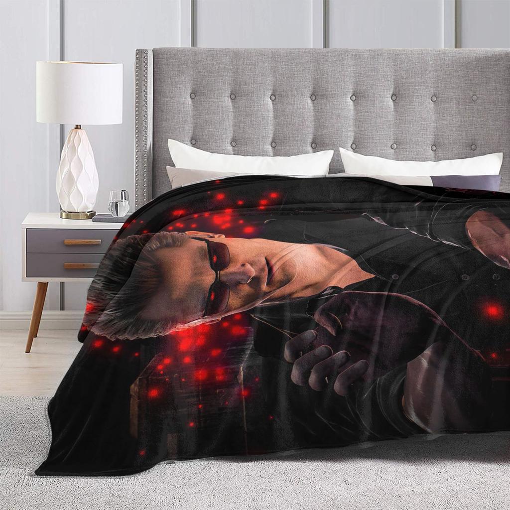 Albert Wesker  Blanket Warm Cozy Fluffy Throw Blankets for Couch 50x60 Inch Multiple Sizes Bedding Throws