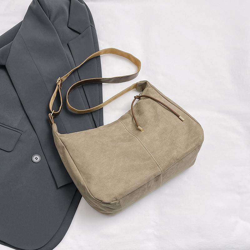 Spacious And Trendy Suede Tote Bag For Women Ideal For Daily Commuting And Fashion