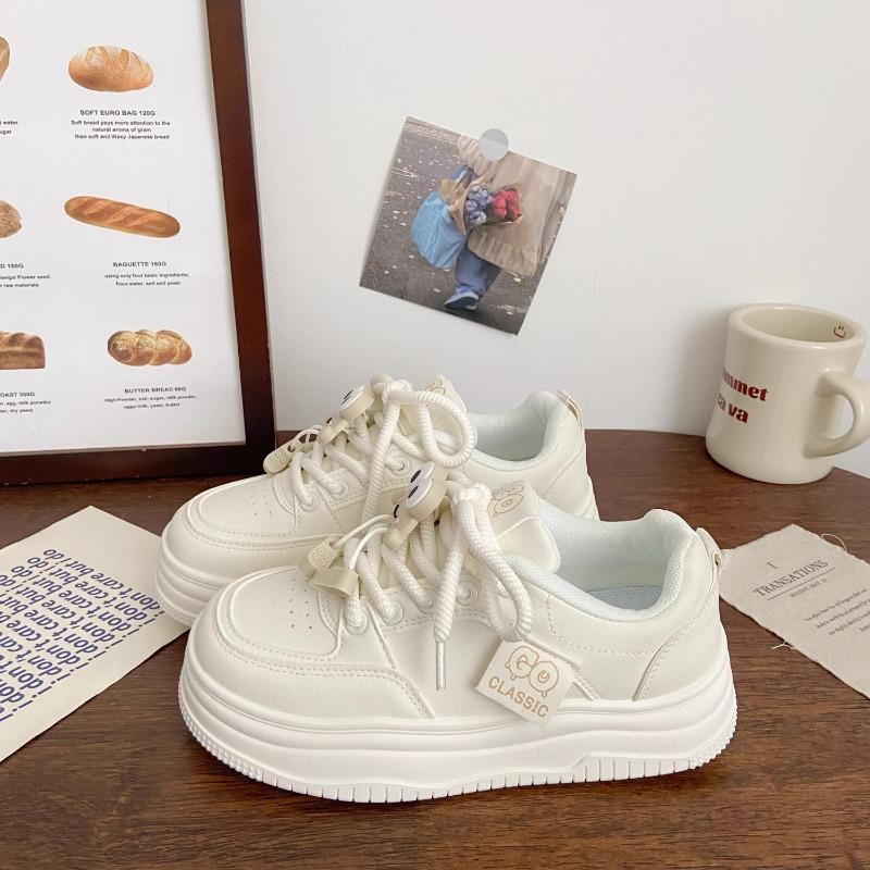 The Thick-soled Ugly and Cute Bread Shoes and Sports Board Shoes of The Little White Shoe Girl