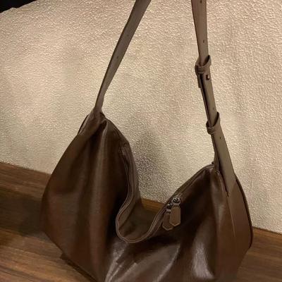 Korean Retro Premium Soft Leather Dumpling Bag Women's 2025 New Large-capacity Tote Bag Commuter Shoulder Messenger Bag