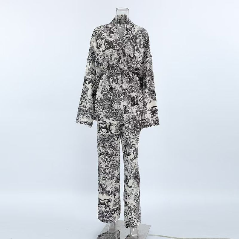 

Western Style New Fashion Print Long sleeve Long Pants Set Printed Top and Pants Set Print M