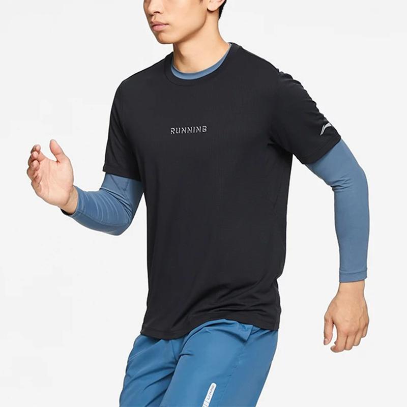Li Ning Běžecká série Jednobarevné Rychleschnoucí Prodyšné Sportovní Tréninkové Pánské Top Černé ATSS061-6