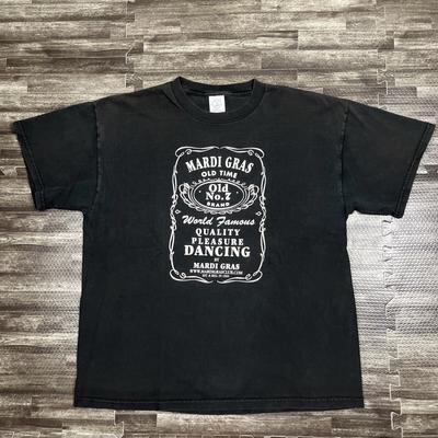 Üst giysisi – T-shirtler