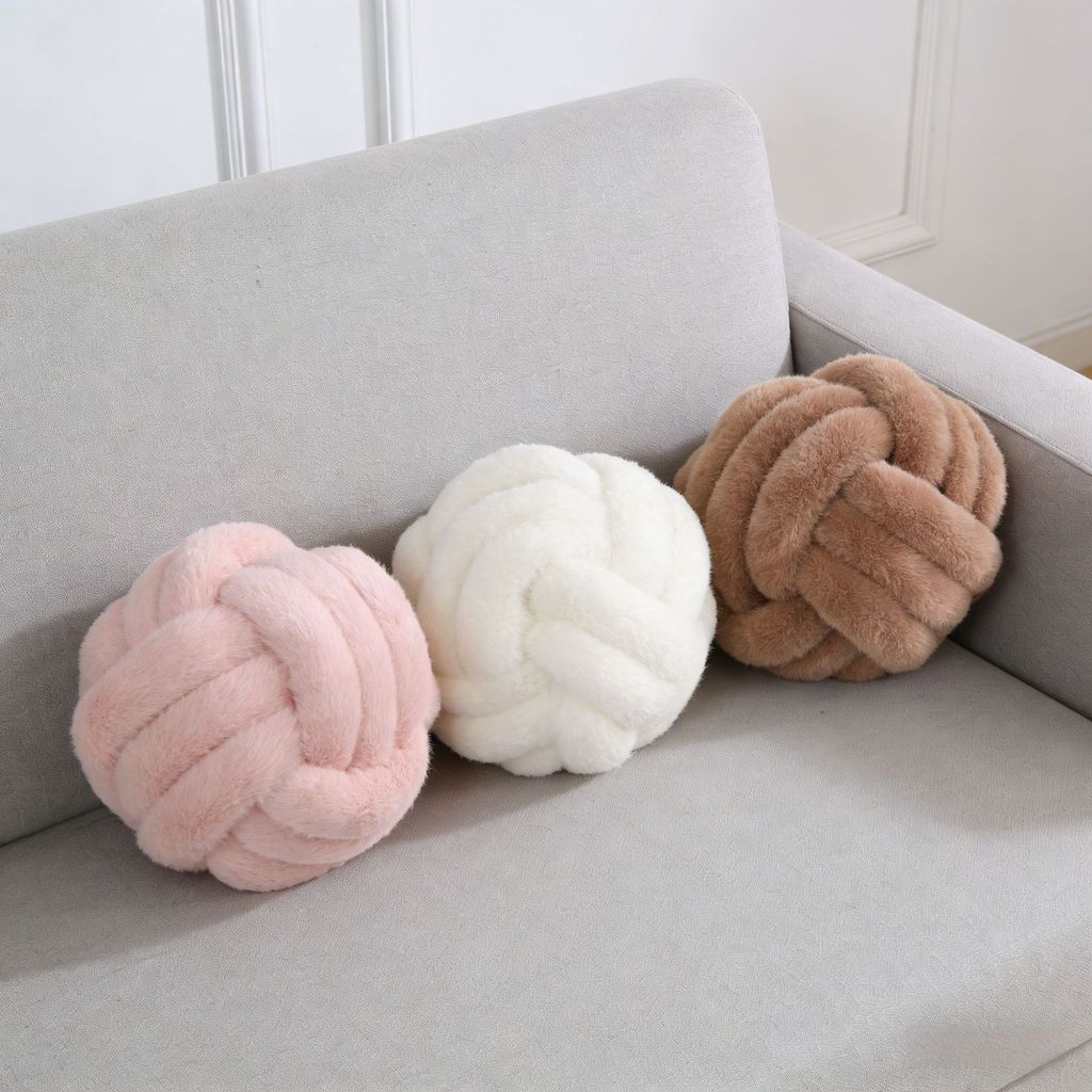 Nordic Inspirited Woven Round Pillow With Leather Fur Cover For Living Room Decor