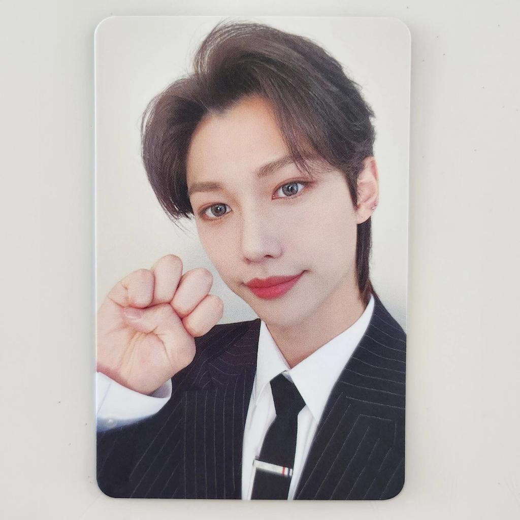 STRAY KIDS NACIFIC 17:e SKZ IN THE BLACK Dubbelsidig FOTO KORT OFFICIELL