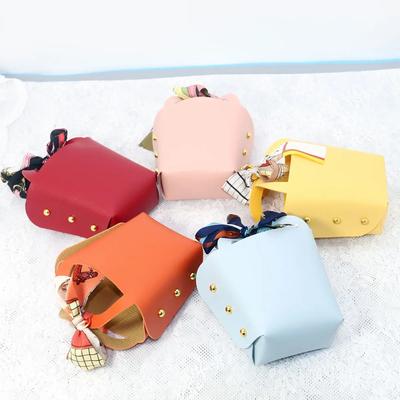 10PCS Distribute Leather Gift Bags Wedding Favour Bag for Guest Mini Handbag with Ribbon Candy Packaging Box Party Decor