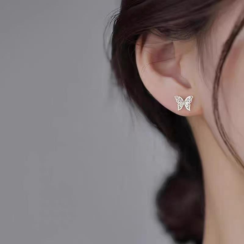 925 Silver Hollow Butterfly Bead Screw Stud Earrings For Women Cute Insect Fine Jewelry Small Niche Luxury Accessories