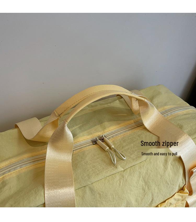 Women's Large Capacity Multifunctional Travel and Fitness Bag - Trendy, Dry/Wet Separation, Perfect for Yoga and Short Trips