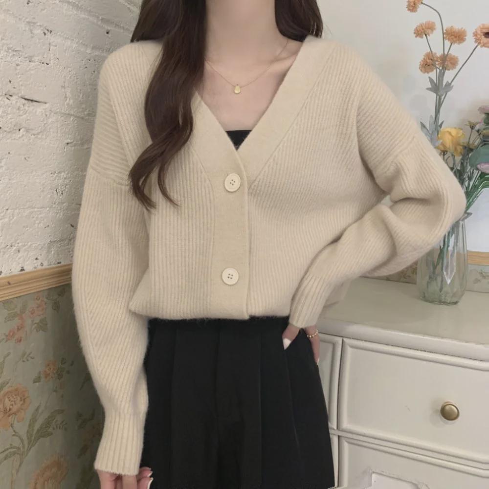 2024 Loose Fit Japanese Retro Soft Knit V-Neck Cardigan for Spring & Autumn