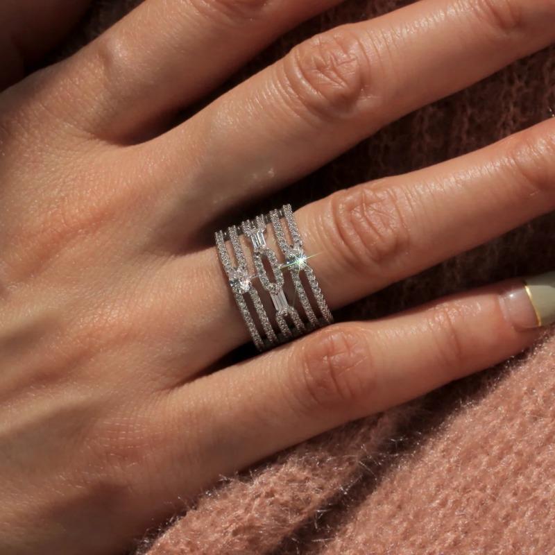 Exquisite Inlaid White CZ Women's Ring Elegant CopperColor Geometry Daily Wear Party Jewelry Anniversary Gift