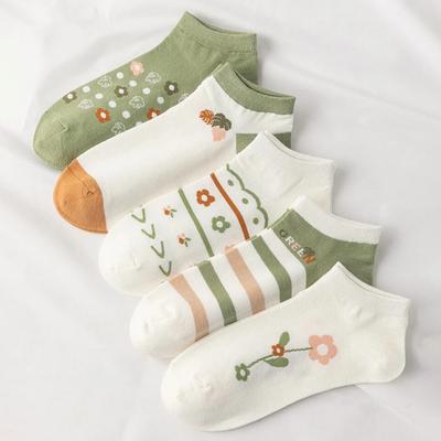 5 Pairs Women Cartoon Short Socks Trendy And Versatile Flower Striped Girl Socks Soft Comfortable Breathable And Casual Socks
