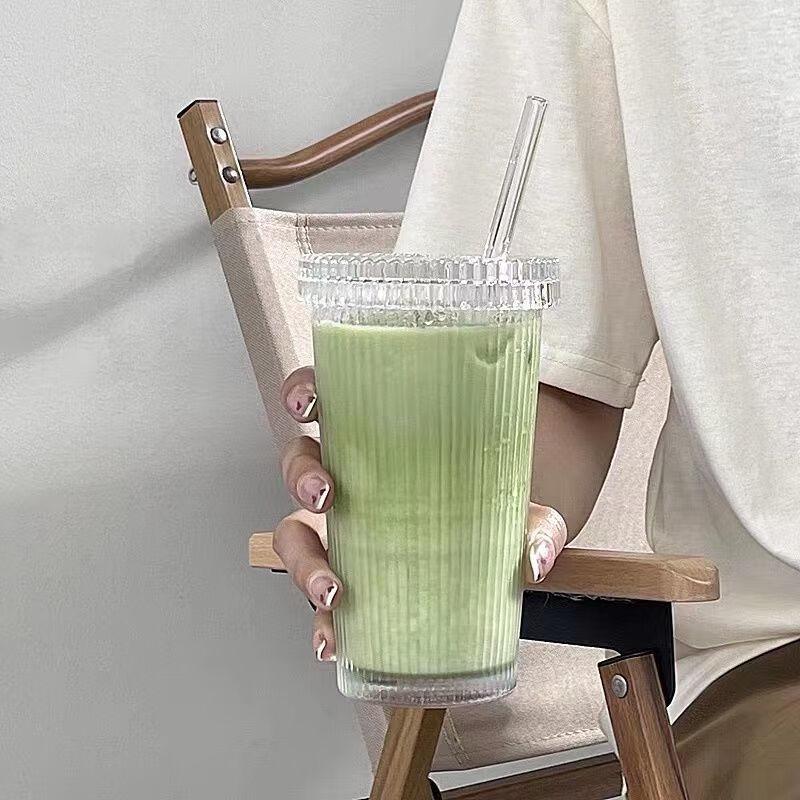 

Changbaosen Simple Vertical Striped Glass Straw Tumbler
