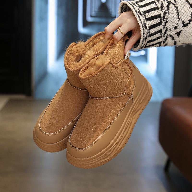 Snow Boots Women's Winter New Fashion Versatile Velvet Thickened Warm Martin Boots Cotton Shoes Casual Shoes