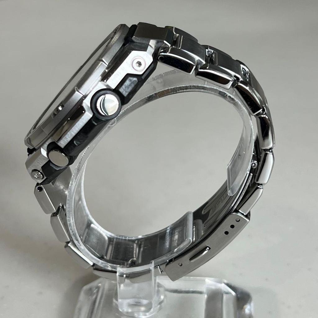 Used [Extremely Good Condition] CASIO G-SHOCK GST-B500 Tough Solar Equipped with Bluetooth Box Included