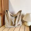 New Canvas Shoulder Bag Japanese Style Zipper Closure Messenger Bag Large Capacity Lightweight School Book Bag Student Use