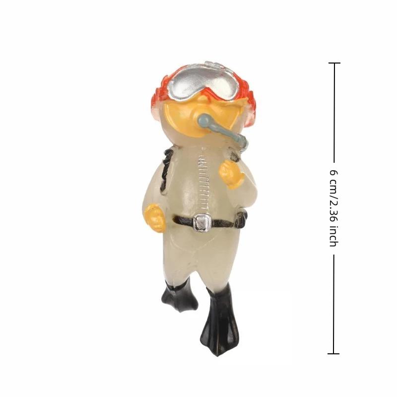 Fish Tank Decoration Pvc Landscaping Small Ornaments Mini Diver Glow Aquarium Decor Floating Ball Aquarium Accessories