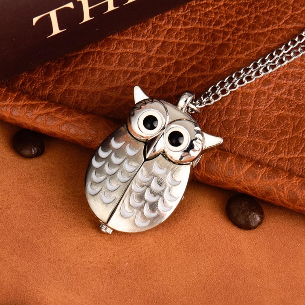 Small Necklace Hanging Watch Flip Style Children's Watches Keychain Pocket  Watch  Daily Wear