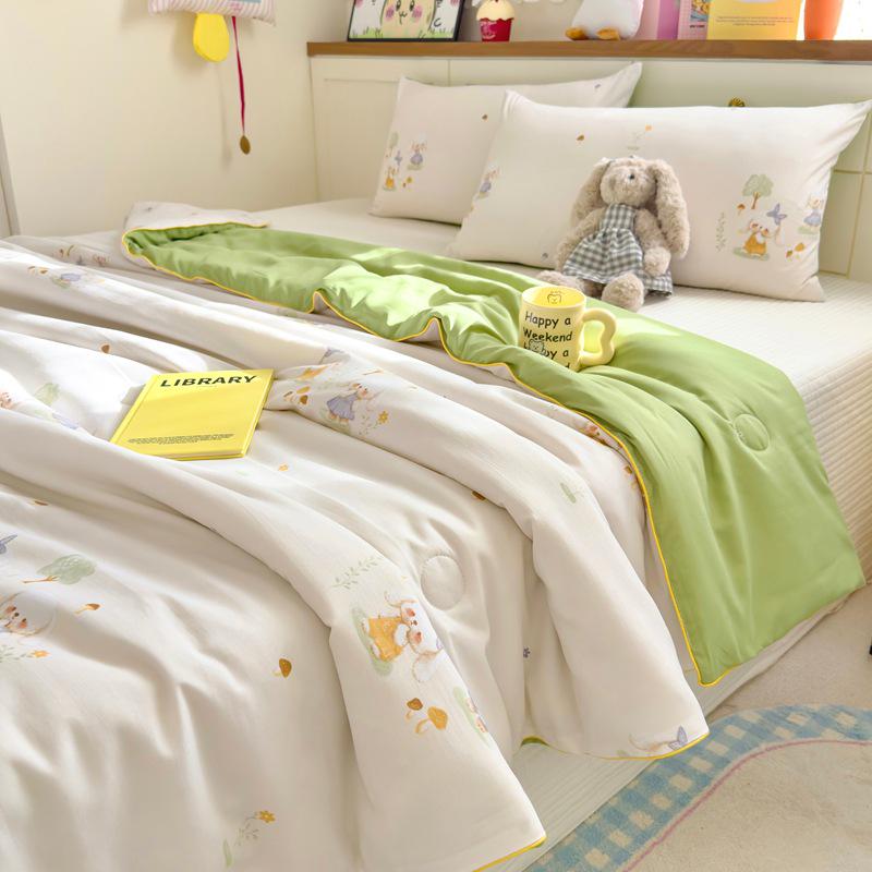 Class A Soy Fiber Double-Layer Summer Quilt with Cartoon Print - Air Conditioning Comfort Quilt, Thin & Lightweight