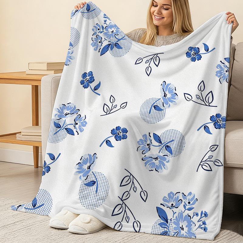 Lightweight Flannel Blanket Soft Cozy Home & Car Use, Versatile Plush Throw, Perfect Valentine's Day Gift for Daily Leisure