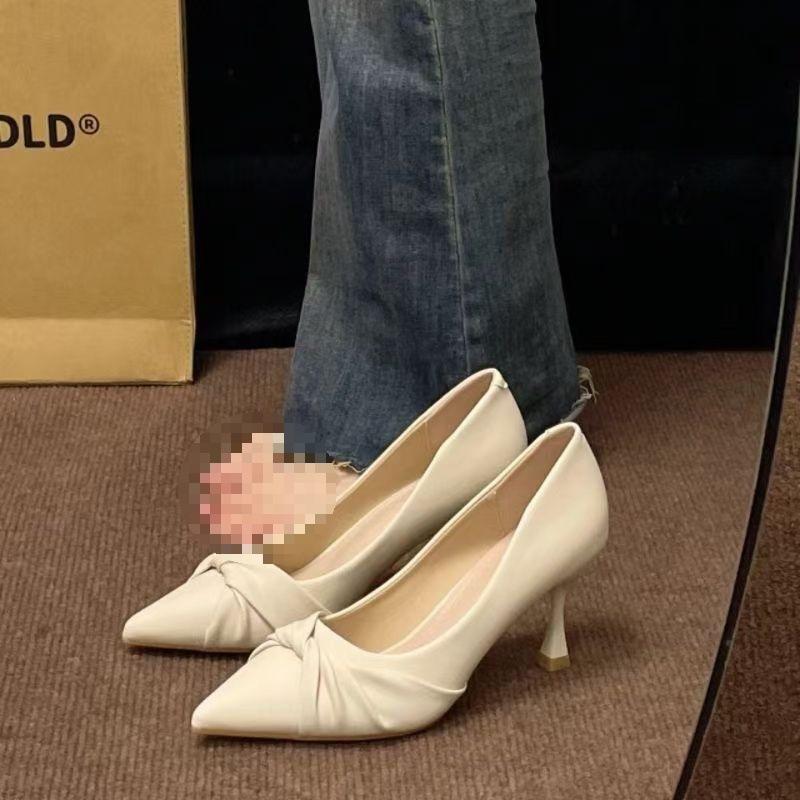 French evening breeze temperament commuter high heels new soft leather pointed tip shallow mouth not tired feet do not grind feet work shoes