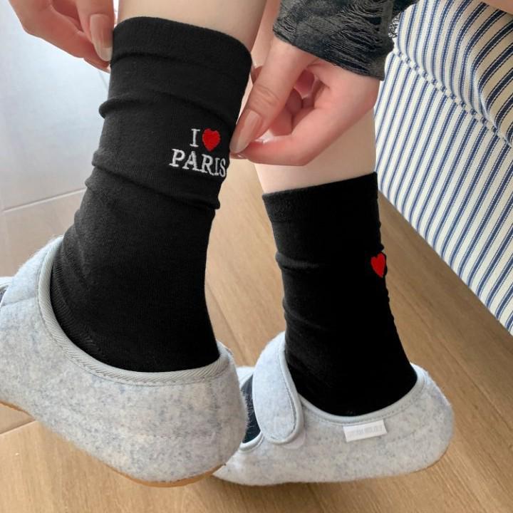 Korean Fashion English Heart Mid-Calf Slouch Socks - Trendy Embroidered College Style for Women & Girls
