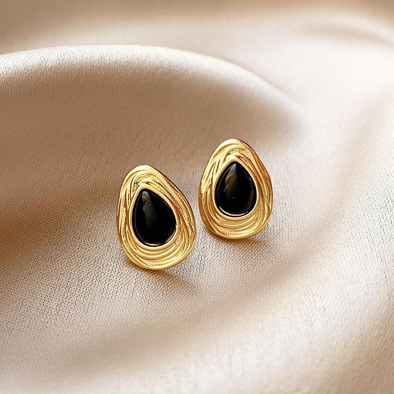 Vintage French Pearl Earrings - Silver Needle Retro Luxury Accessories