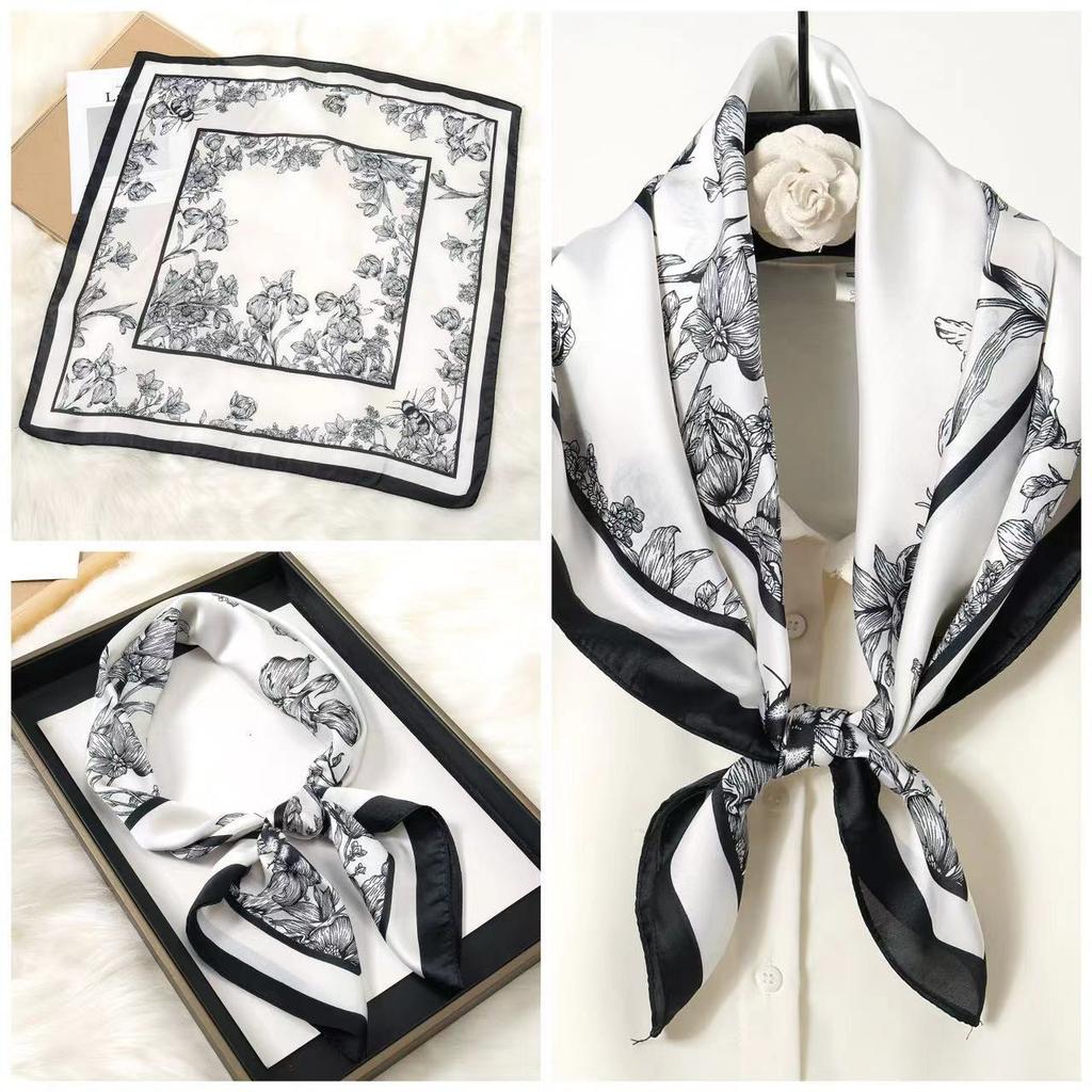 Eleganti Foulard di Seta da Donna Con Centinaia di Camicie, Assistenti di Volo, Decorazione Professionale, Protezione del Collo, Foulard, 70 Foulard Quadrati Piccoli.