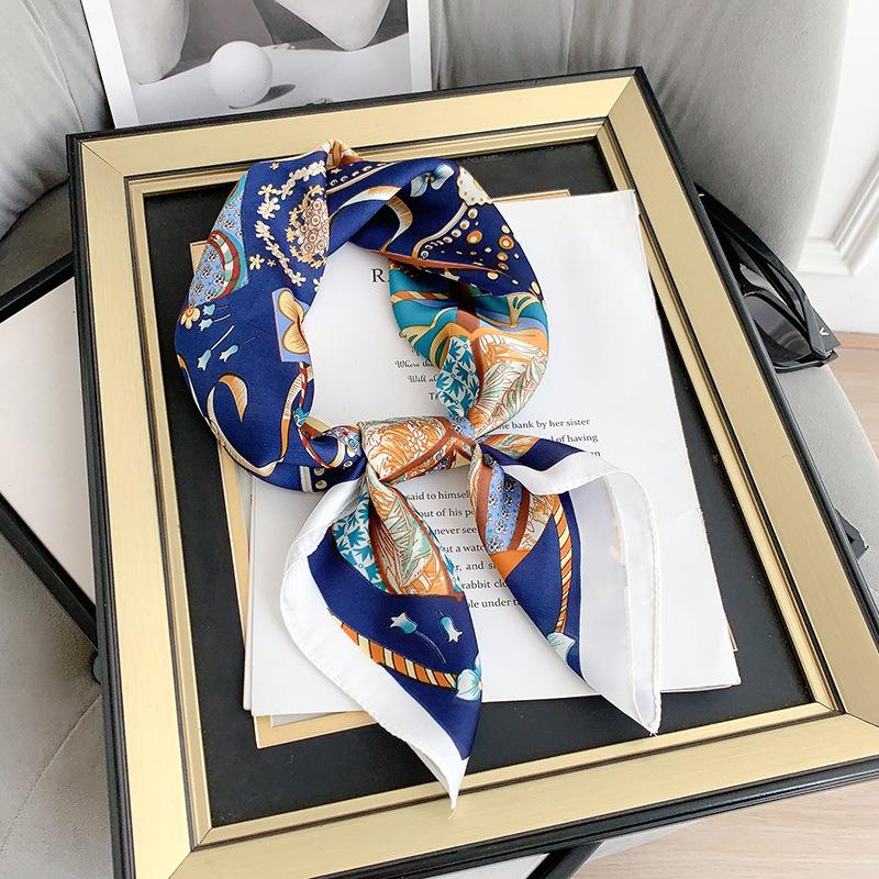 Vintage cashew flower square scarf decorative pants scarf hip-hop small scarf men and women paisley pattern silk scarf women