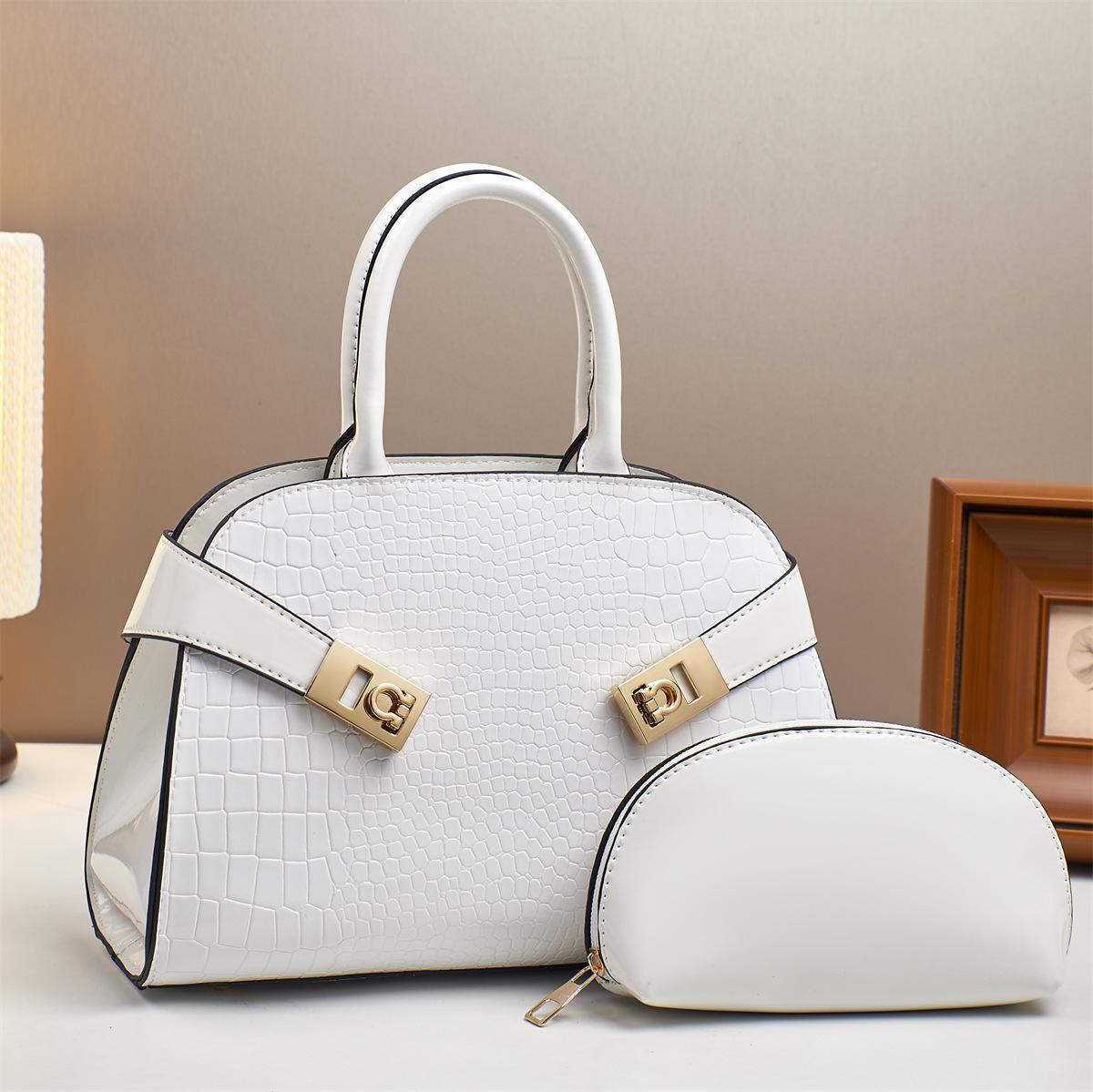 

Корейская версия сумки для мамы мягкая и прочная модная изысканная новая легкая роскошная сумка-тоут через плечо для通勤