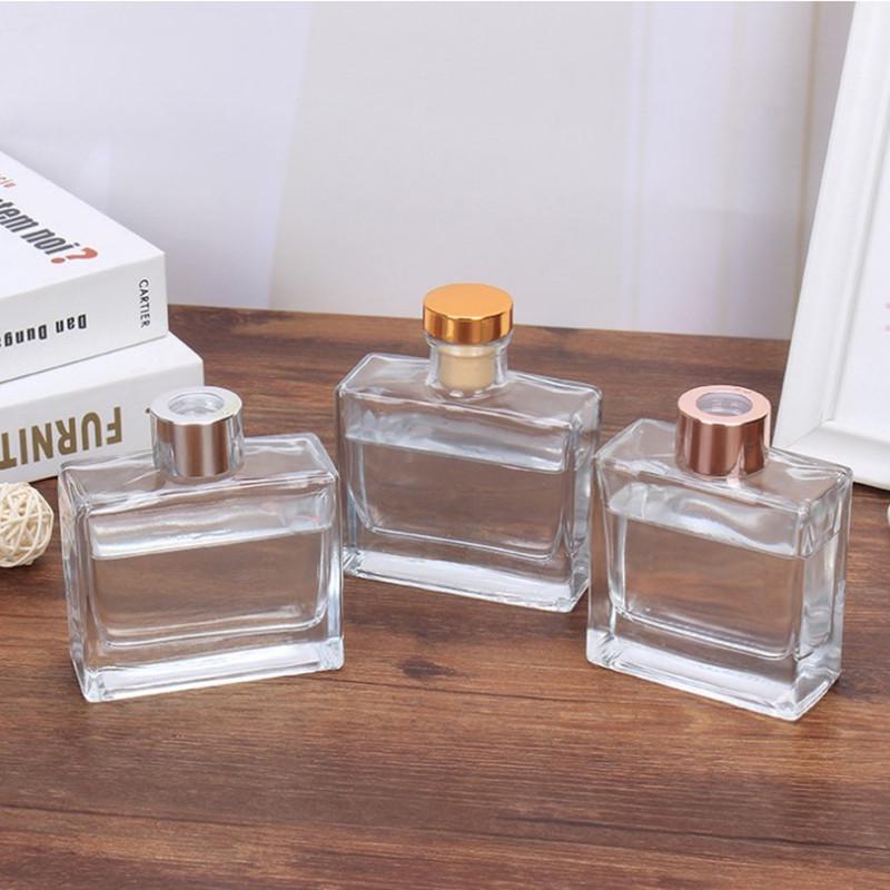 Thick Bottom Transparent Glass Aroma Diffuser Bottle with Rattan Sticks for Indoor Use