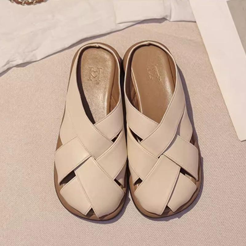 New summer outer wear design sense woven flat-bottomed bag head slippers women's retro hollow versatile casual sandals