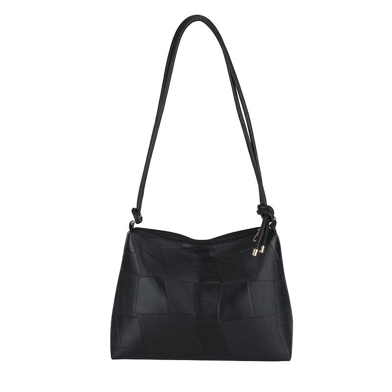 

Сумка-тоут для женщин, однотонная, подмышечная, 2024, осень, новый иностранный стиль, для поездок на работу, портативная, через плечо, повседневная, простая чёрный