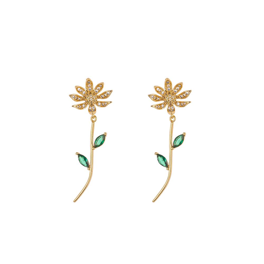 Korean Zircon Flower Tassel Stud Earrings, Gold-Plated with Diamond Inlay