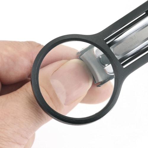 Kai KAI Seki Magoroku Nail Clipper with Loupe Large Diameter M Curved Blade Made In Japan HC3528