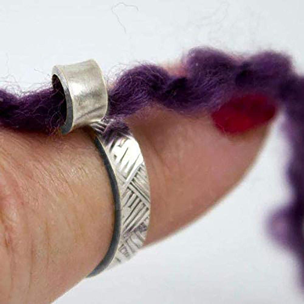 Accessories Knitting Tools Thimble Ring Yarn Guides Knitting Loop Crochet Ring Sewing Accessories