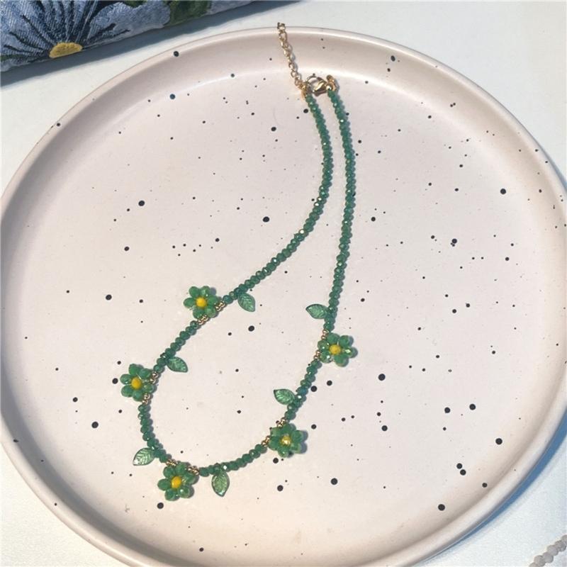 Flower Beaded Necklace Flower Pendant Necklace Chain Necklace Bead Necklace Party Accessories Gift for Women Girlfriends