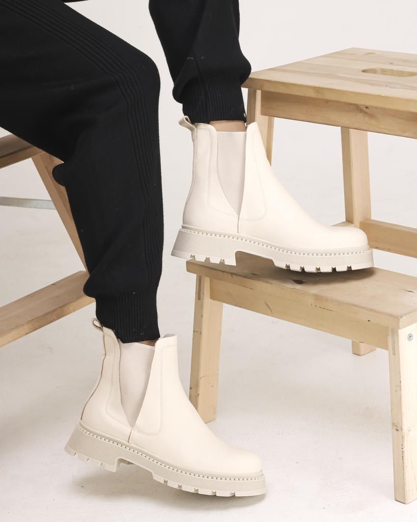 Stivaletto Chelsea Teona 421 36 in pelle latte