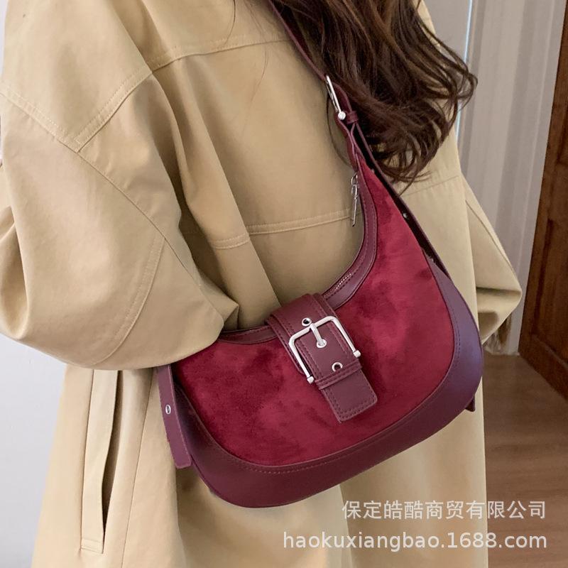Casual retro suede bag 2025 new commuter large capacity women's shoulder underarm bag versatile messenger bag