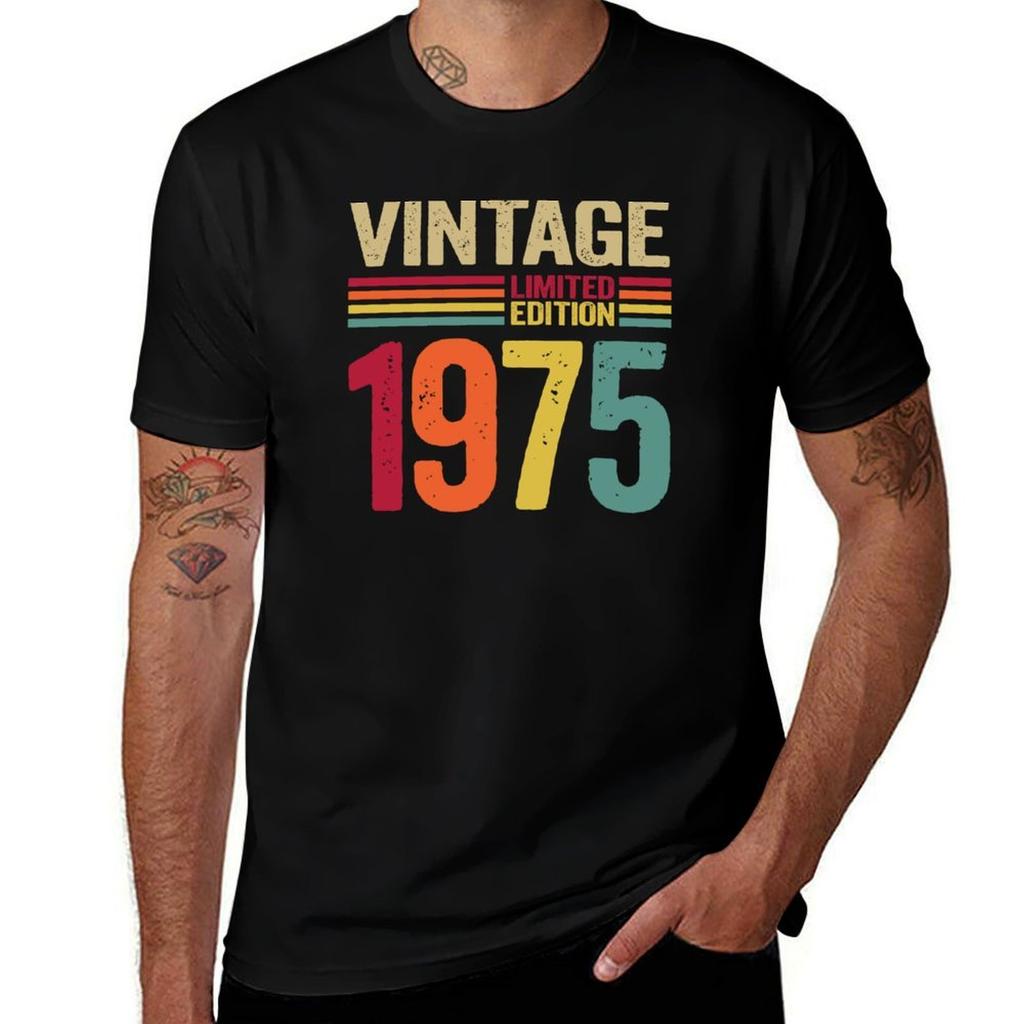 47 Years Old Gifts Vintage 1975 47th Birthday gift T-Shirt Simple Print Design T-Shirt