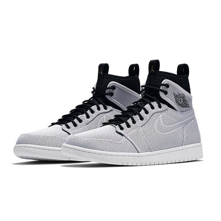 Jordan 1 Retro Ultra High White Black 844700-132