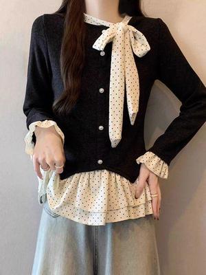 Gepunktetes Schnür-Patchwork-Langarm-Schlankheits-T-Shirt für Damen